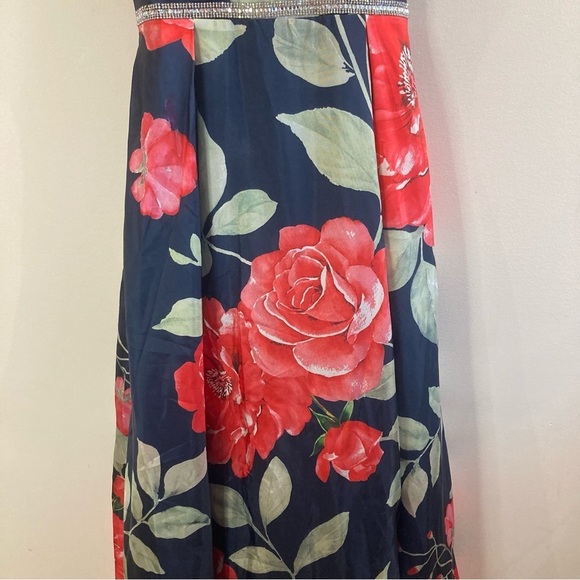 SOIEBLU Sz S Floral Open Back Crinoline Underskirt Jewelled Waist Dress NEW - Picture 4 of 16